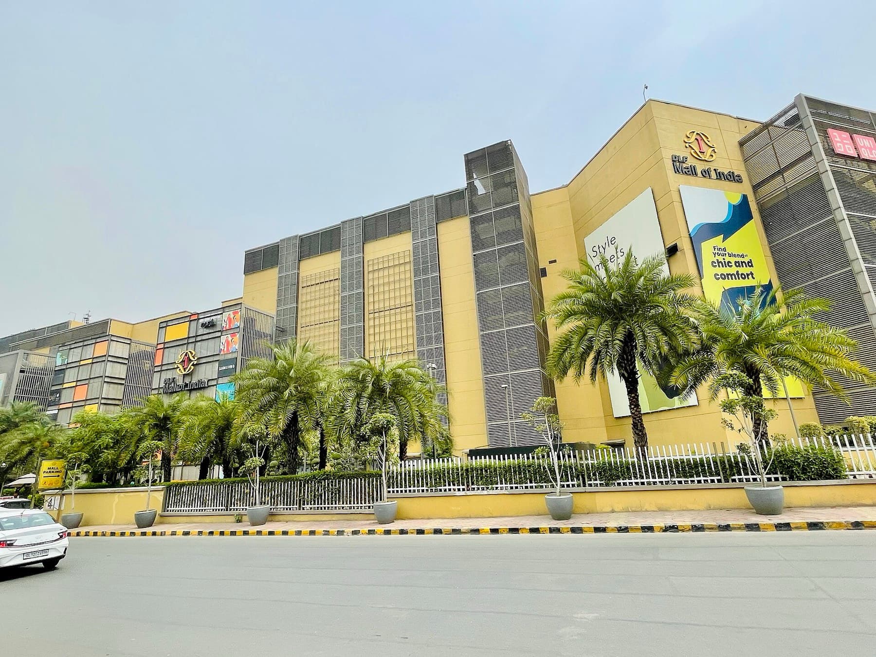 DLF Mall of India on a clear day in Sector 18, Noida